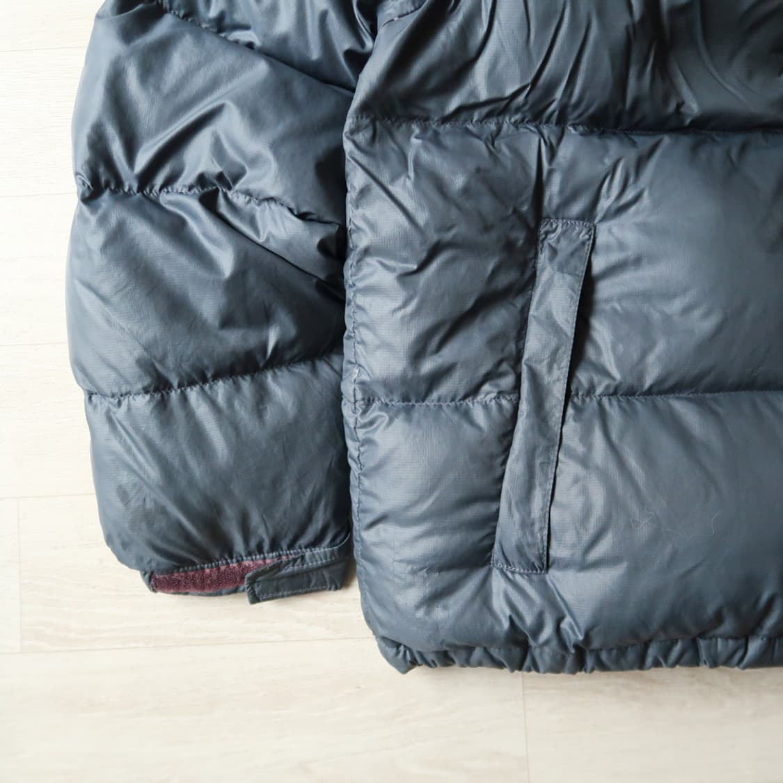 노스페이스 700 눕시 패딩 그레이 L 상품이미지4