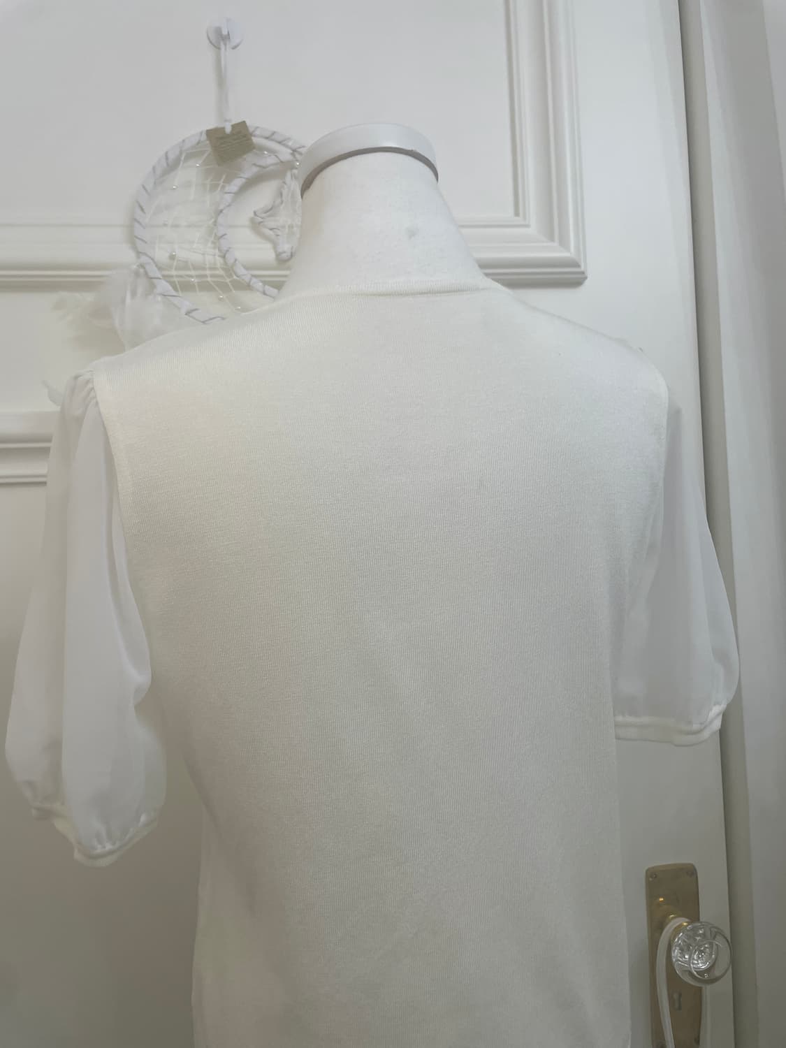 white satin flower point summer knit top 상품이미지4