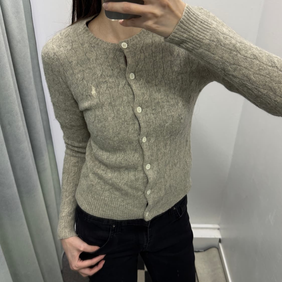 폴로 라운드넥 가디건 그레이 상품이미지1