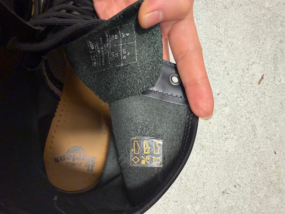 닥터마틴 1460 스무스레더 uk9 상품이미지6