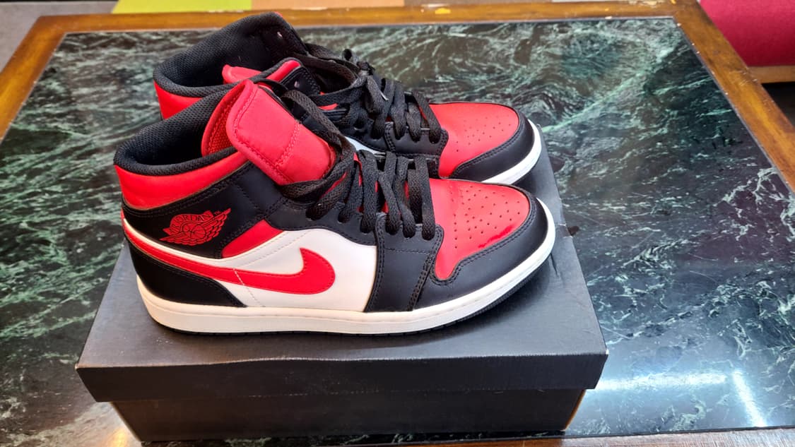 나이키 에어조던 미드1 블랙 파이어레드 275 상품이미지1