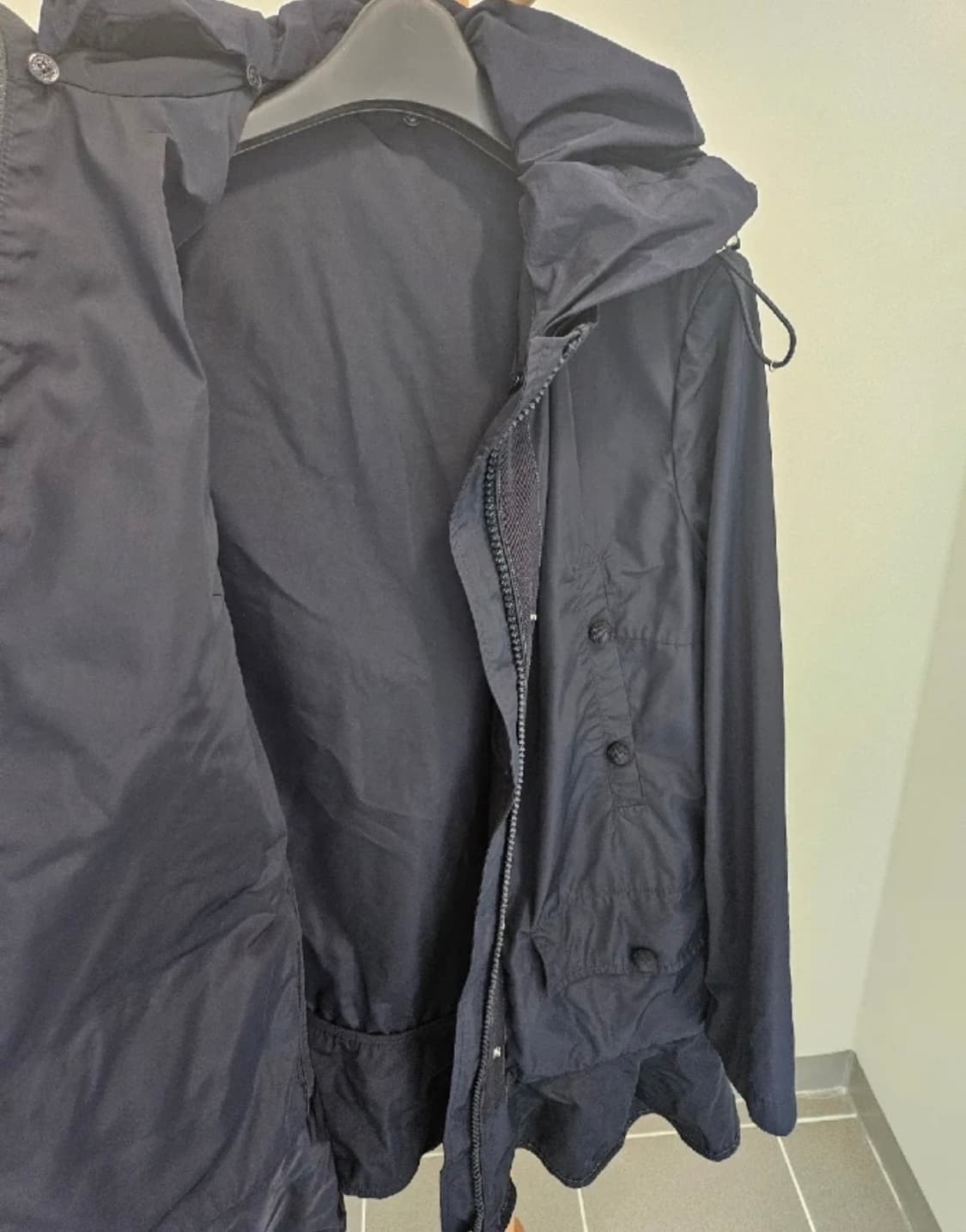 몽클레어 여성 네이비 후드 코트 상품이미지3