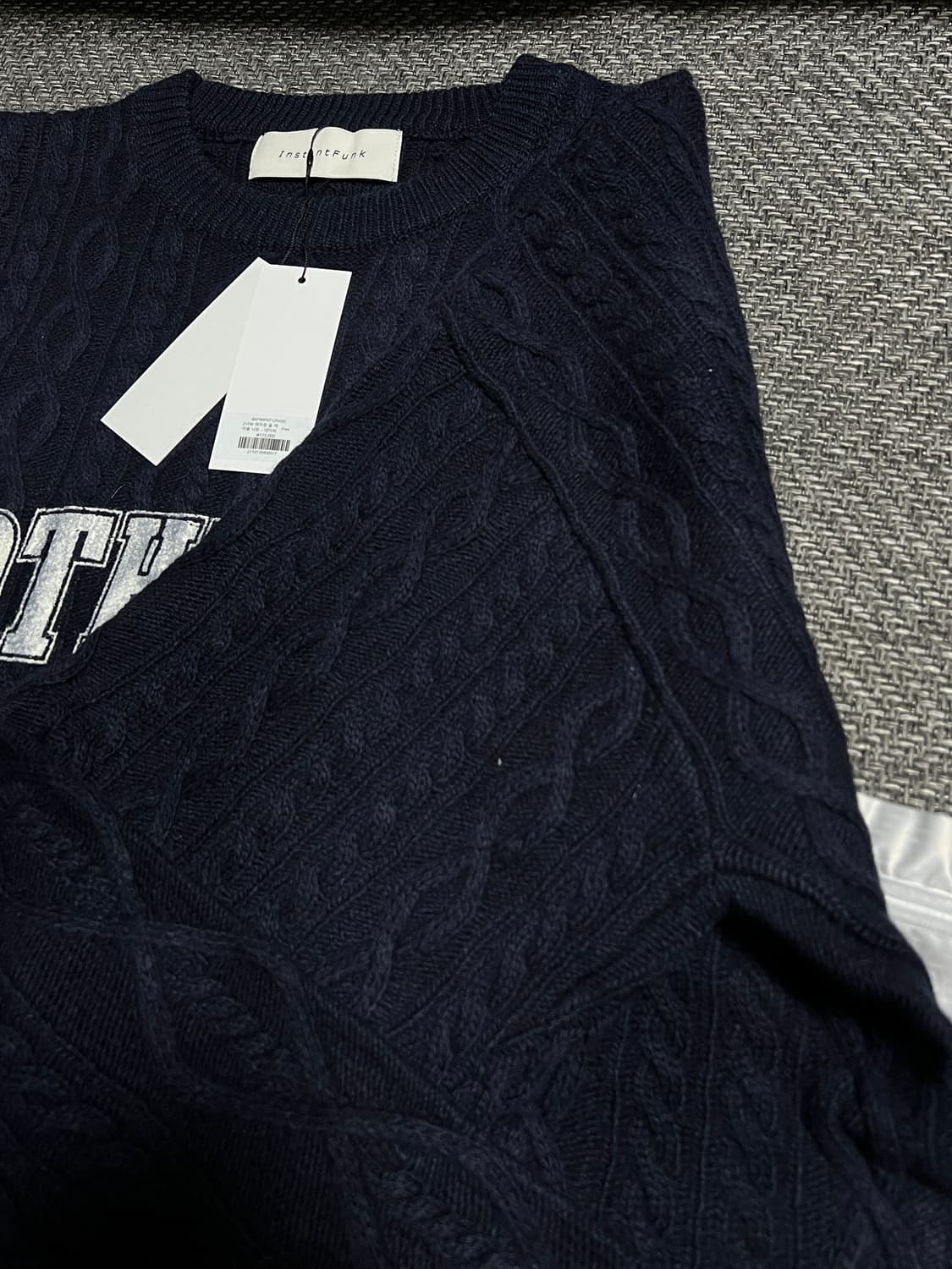 새상품/구할수없는/약30%저렴) 레터링케이블울니트 FREE/인스턴트펑크 상품이미지5