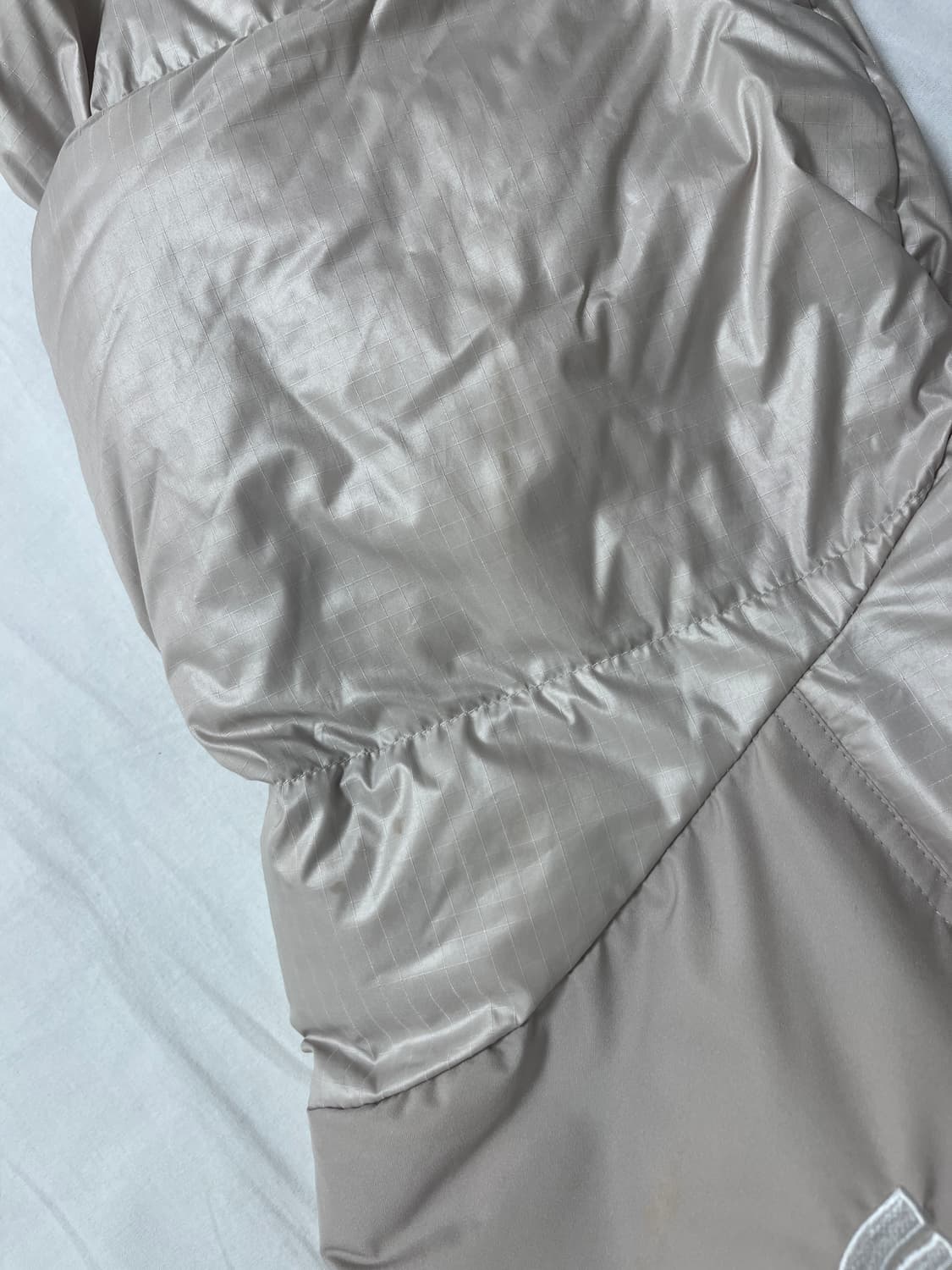 노스페이스 크림베이지 눕시 m 상품이미지4