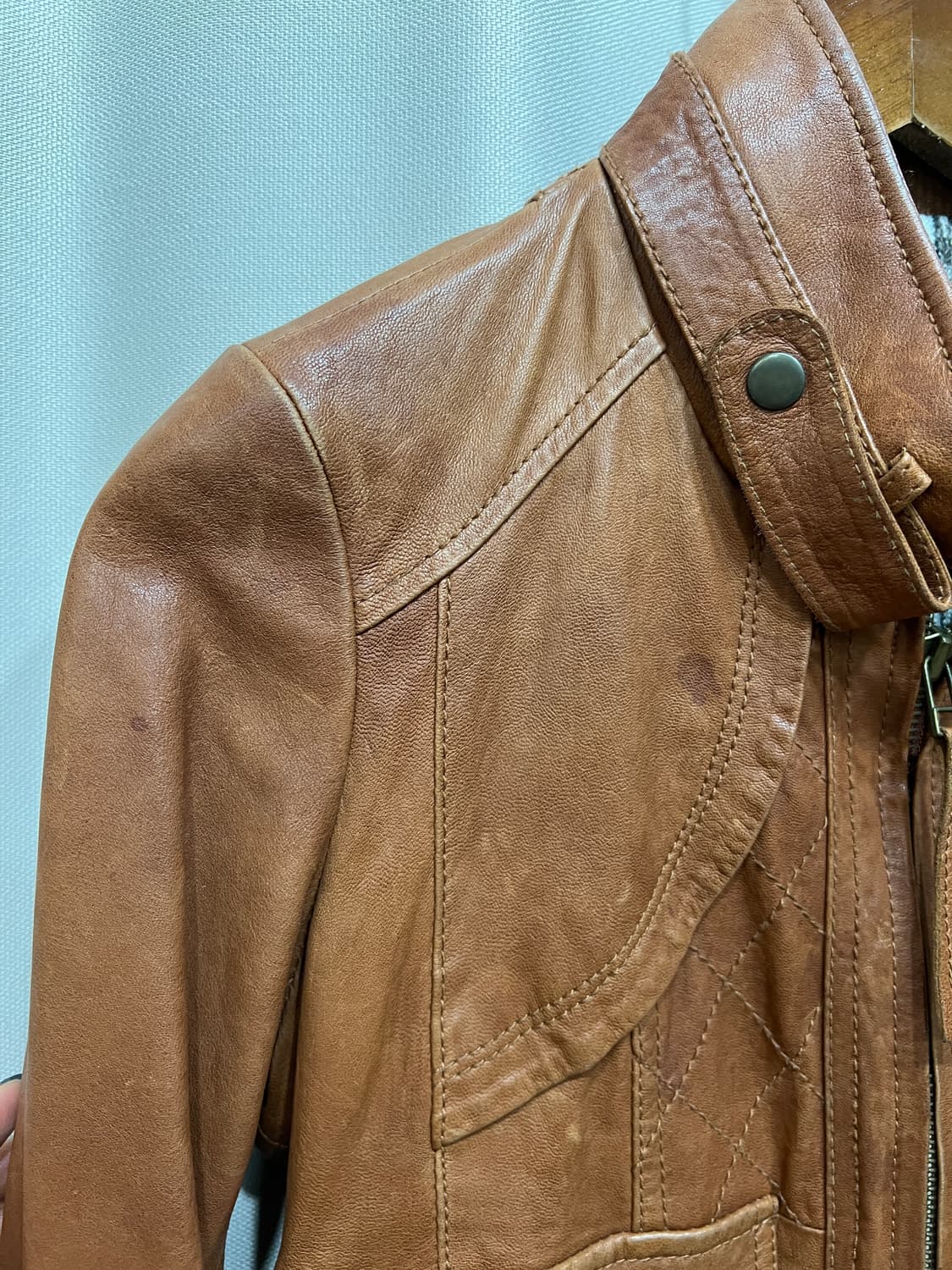 써스데이아일랜드 양가죽 레더자켓 상품이미지4