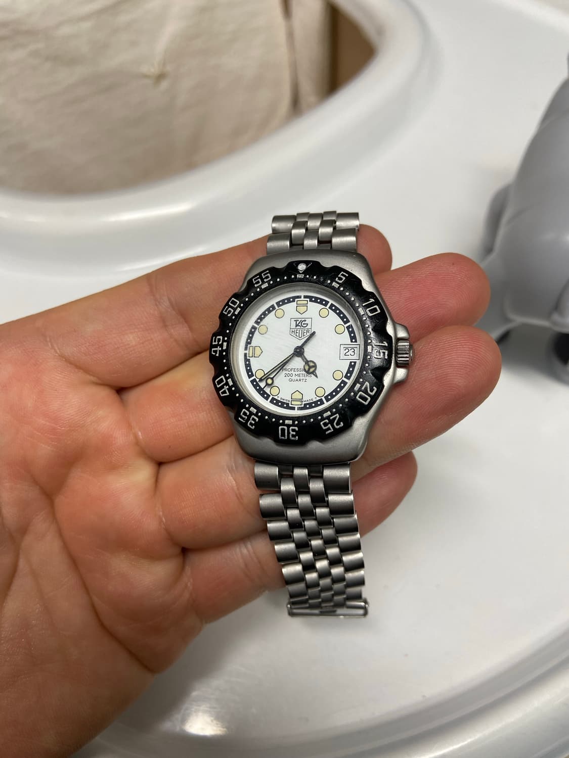 태그호이어 포뮬러1 80년대 kith 콜라보 했던모델 원본 상품이미지1