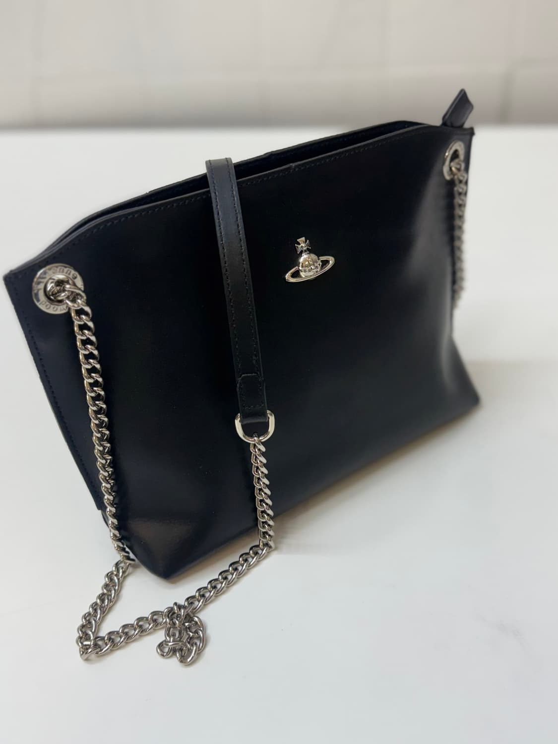 Vivienne Westwood 비비안 웨스트우드 코린나 스몰 토트백 상품이미지2