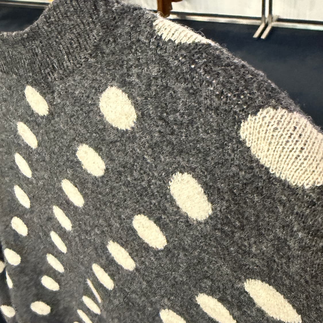 [FREE] 톰보이 폴카도트 오버핏 가디건 상품이미지5