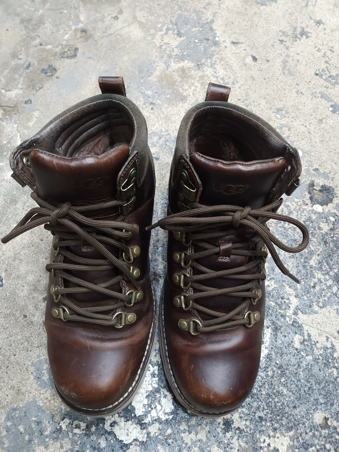 어그 ugg 카풀린 레더부츠 260mm

 상품이미지3