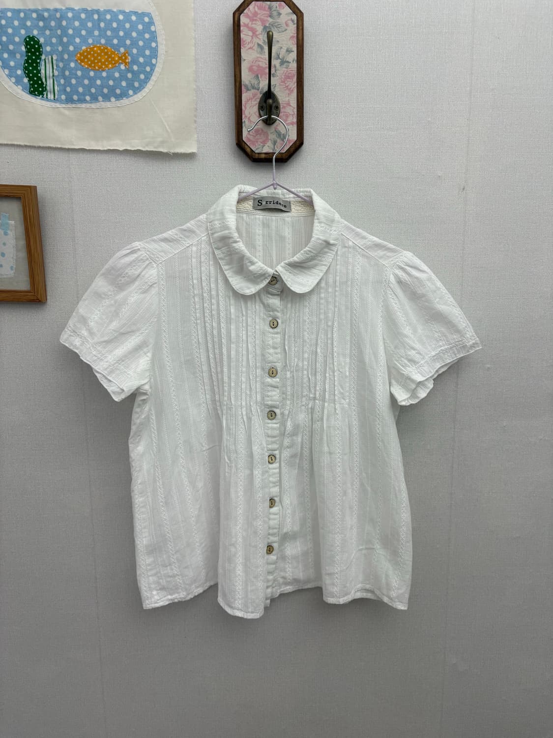 화이트 둥근카라 블라우스 상품이미지1