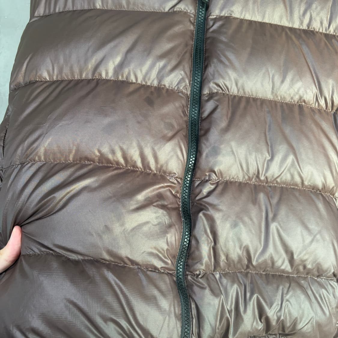 노스페이스 눕시 700 구스다운 패딩 초코 브라운 상품이미지3