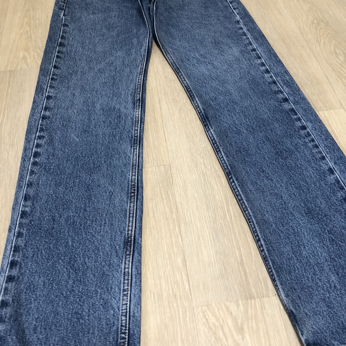(29) 리바이스 Levi's 505 레귤러핏 워시드 연청 데님 상품이미지3