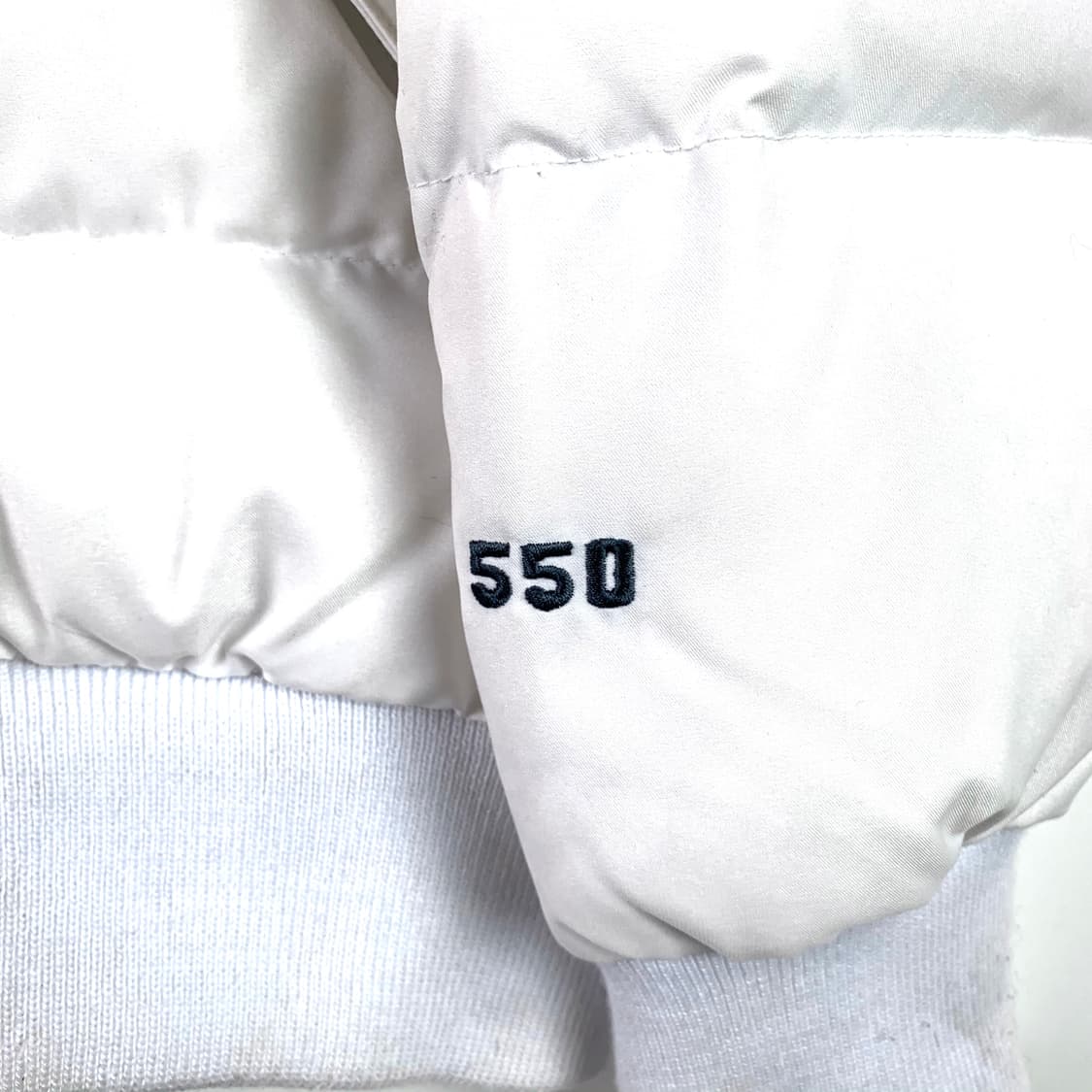 노스페이스 화이트 550필 구스 다운 패딩 점퍼 상품이미지6