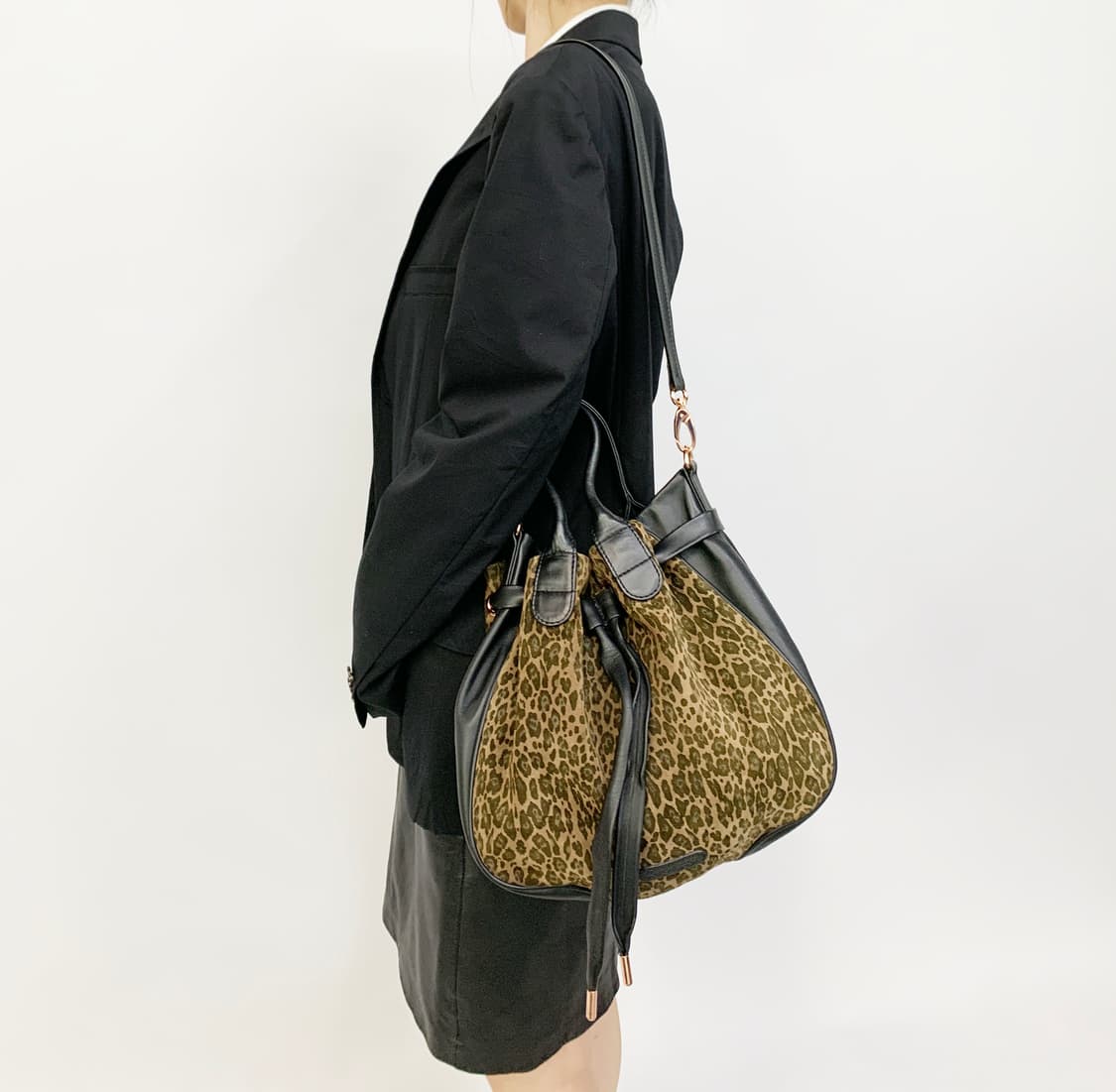 레페토 레오파드 백 상품이미지1