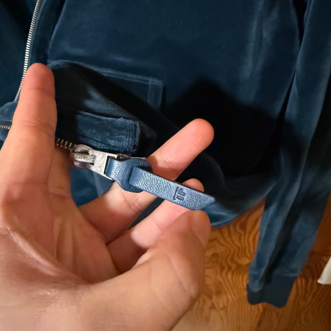 톰포드 그린 벨벳 집업 자켓 판매 합니다 상품이미지4