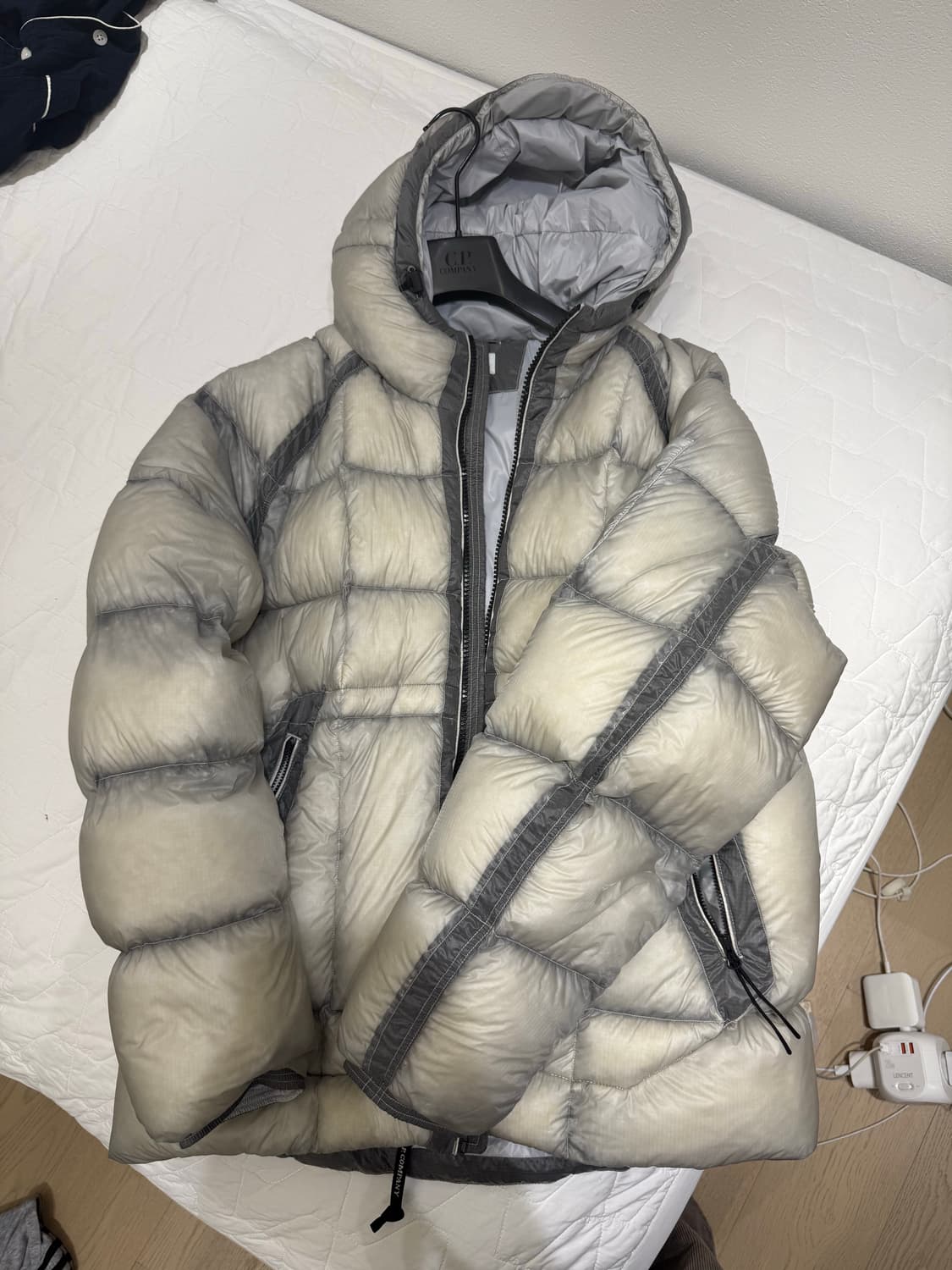 Cp컴퍼니 디디쉘 dd쉘 25fw 코리아익스클루시브 xl 상품이미지1