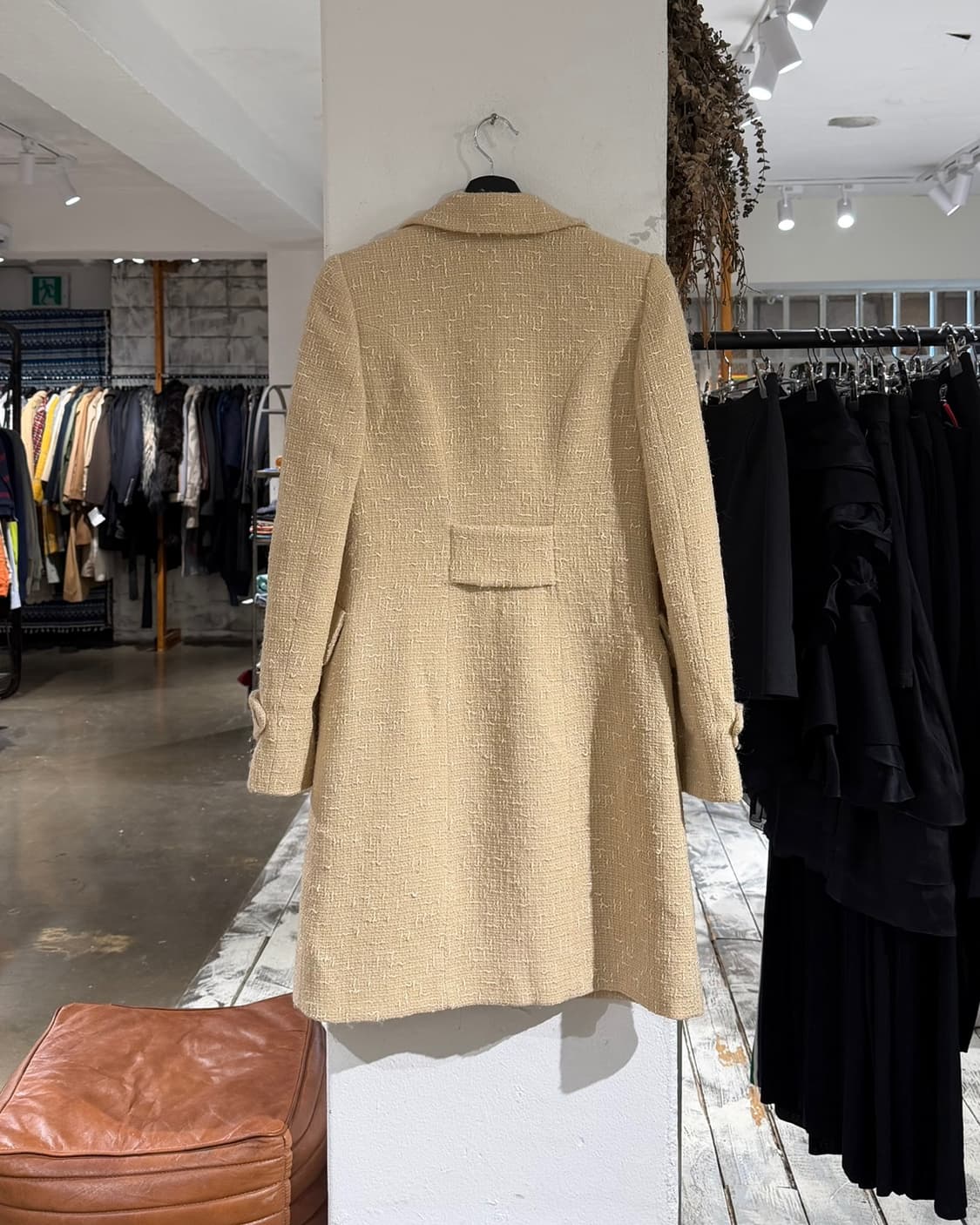 살바토레 페라가모 라이트골드 울 트위드 더블버튼 롱코트 상품이미지6