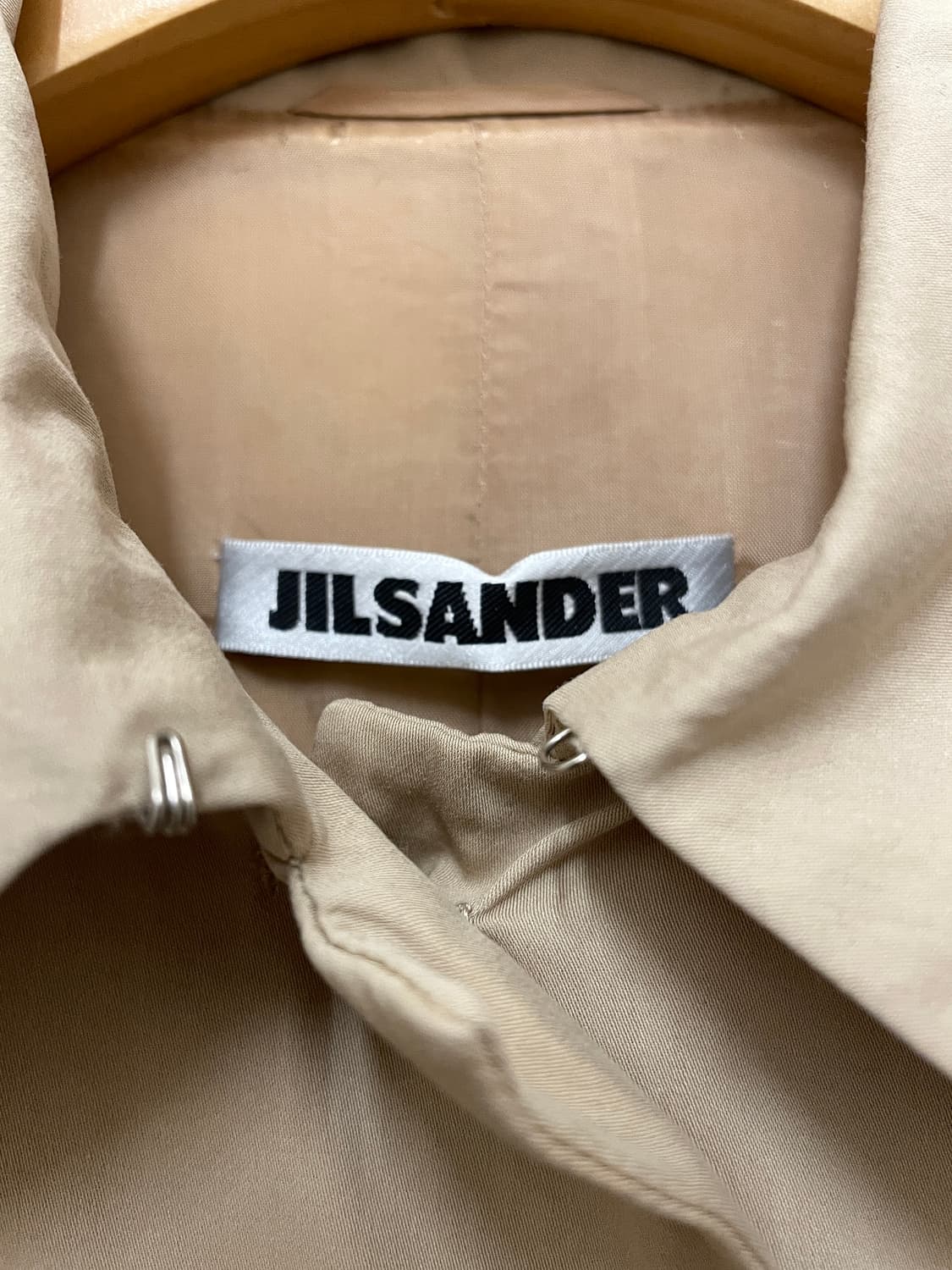 질샌더 테일러드 자켓 싱글 버튼업 플랩 포켓 디테일 레귤러핏 베이지 상품이미지6