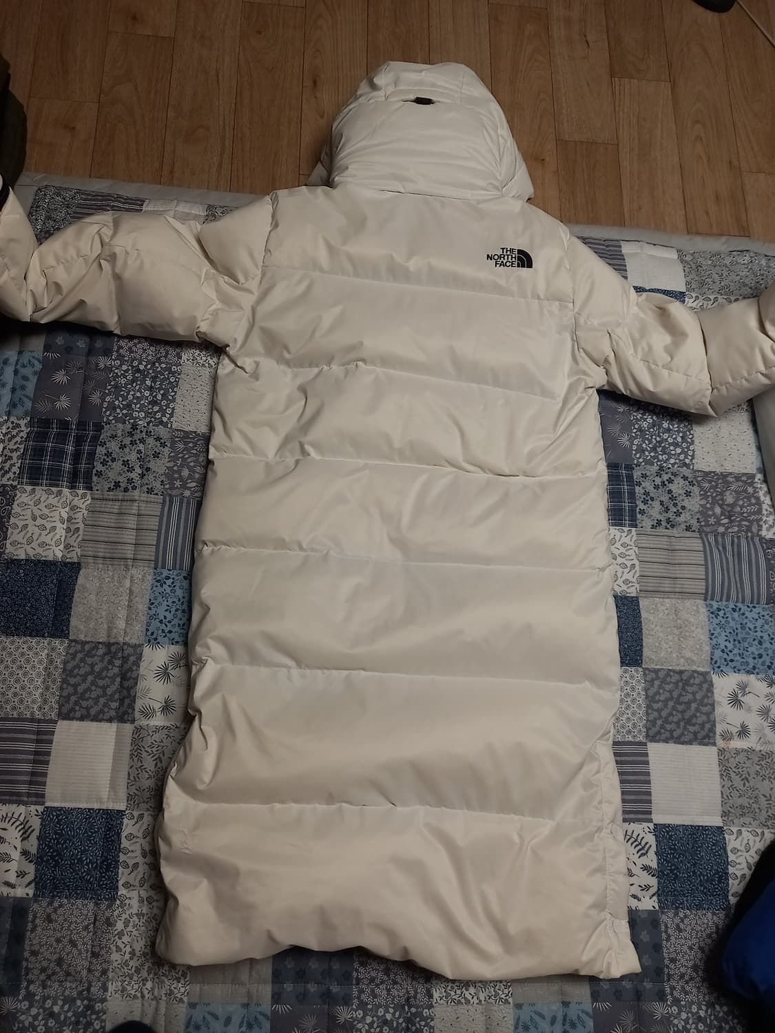 노스페이스 화이트 롱패딩    100 상품이미지8