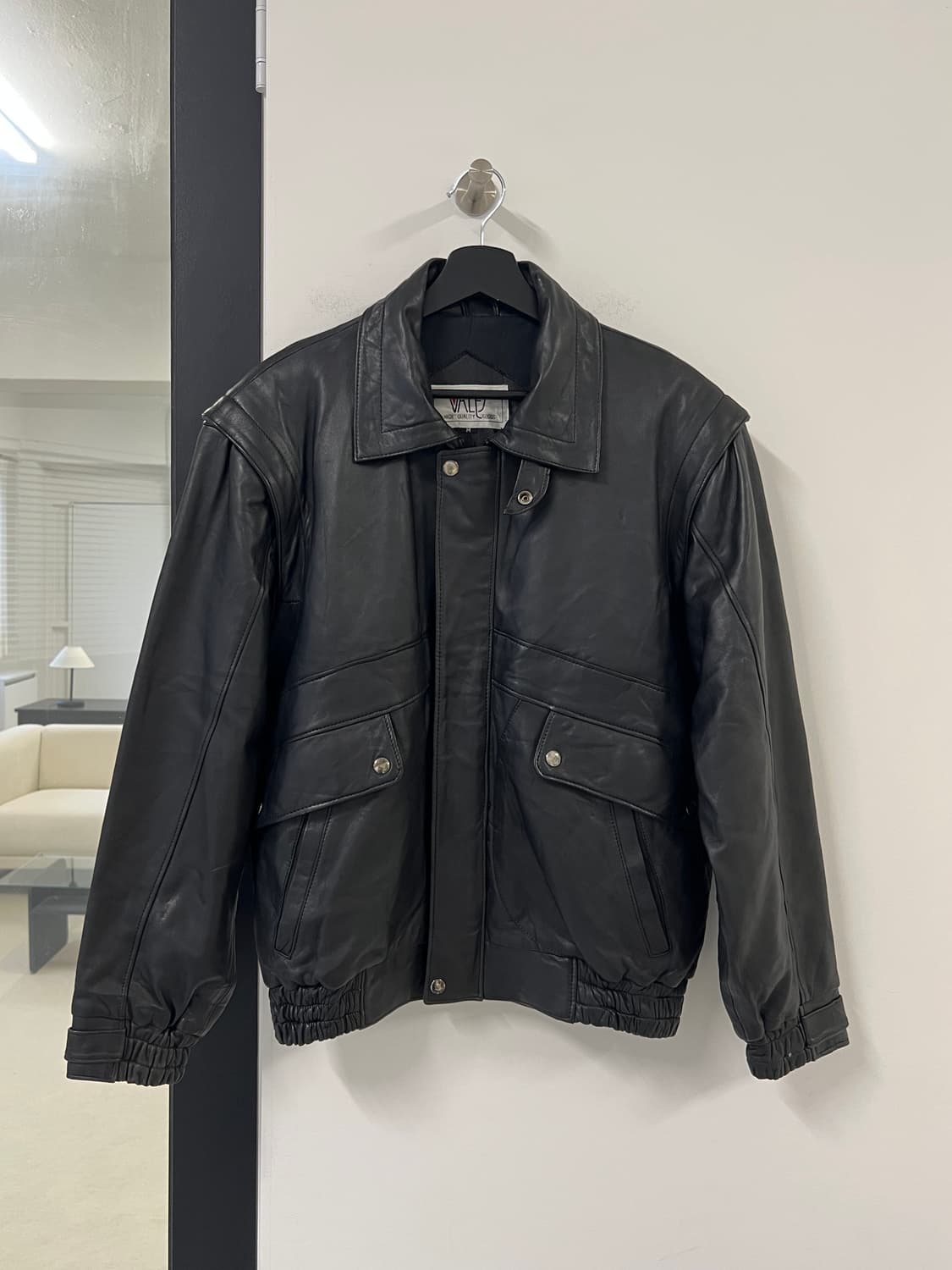 빈티지 블랙 램스킨 하이넥 레더 자켓 상품이미지1