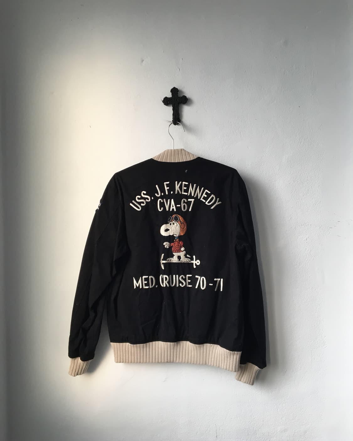 Buzz Erickson x snoopy jacket 상품이미지1