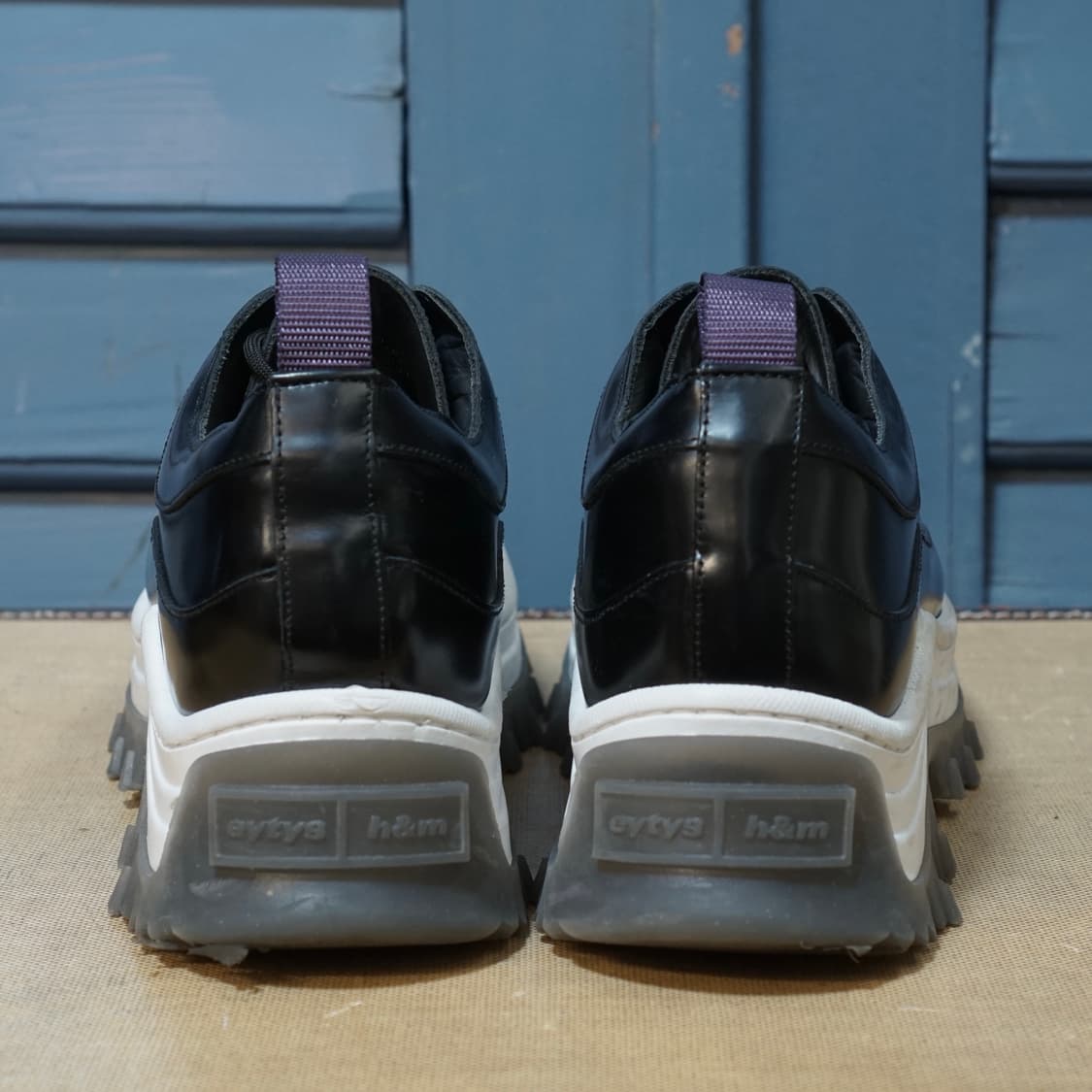 이티스 X Hm 레더 청키 스니커즈 상품이미지5