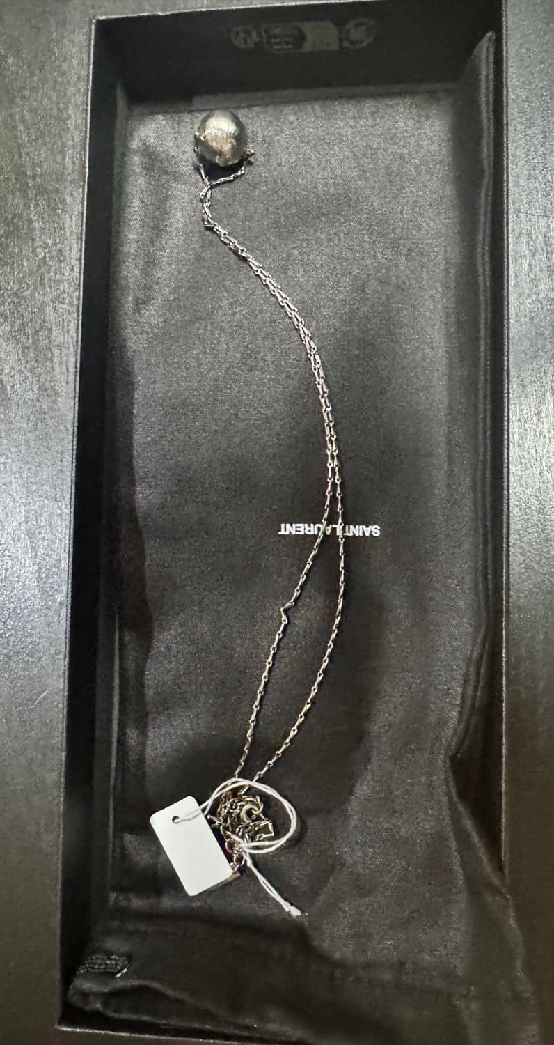 생로랑 스피리컬 참 네클리스  상품이미지1