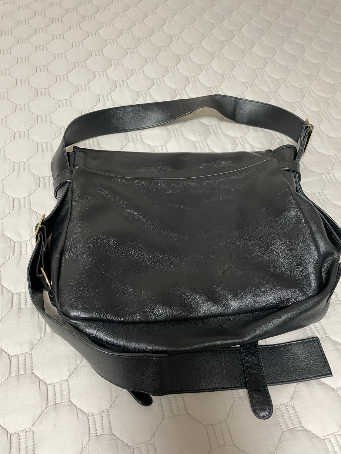 ccu 레더백 블랙 카우스킨 상품이미지3