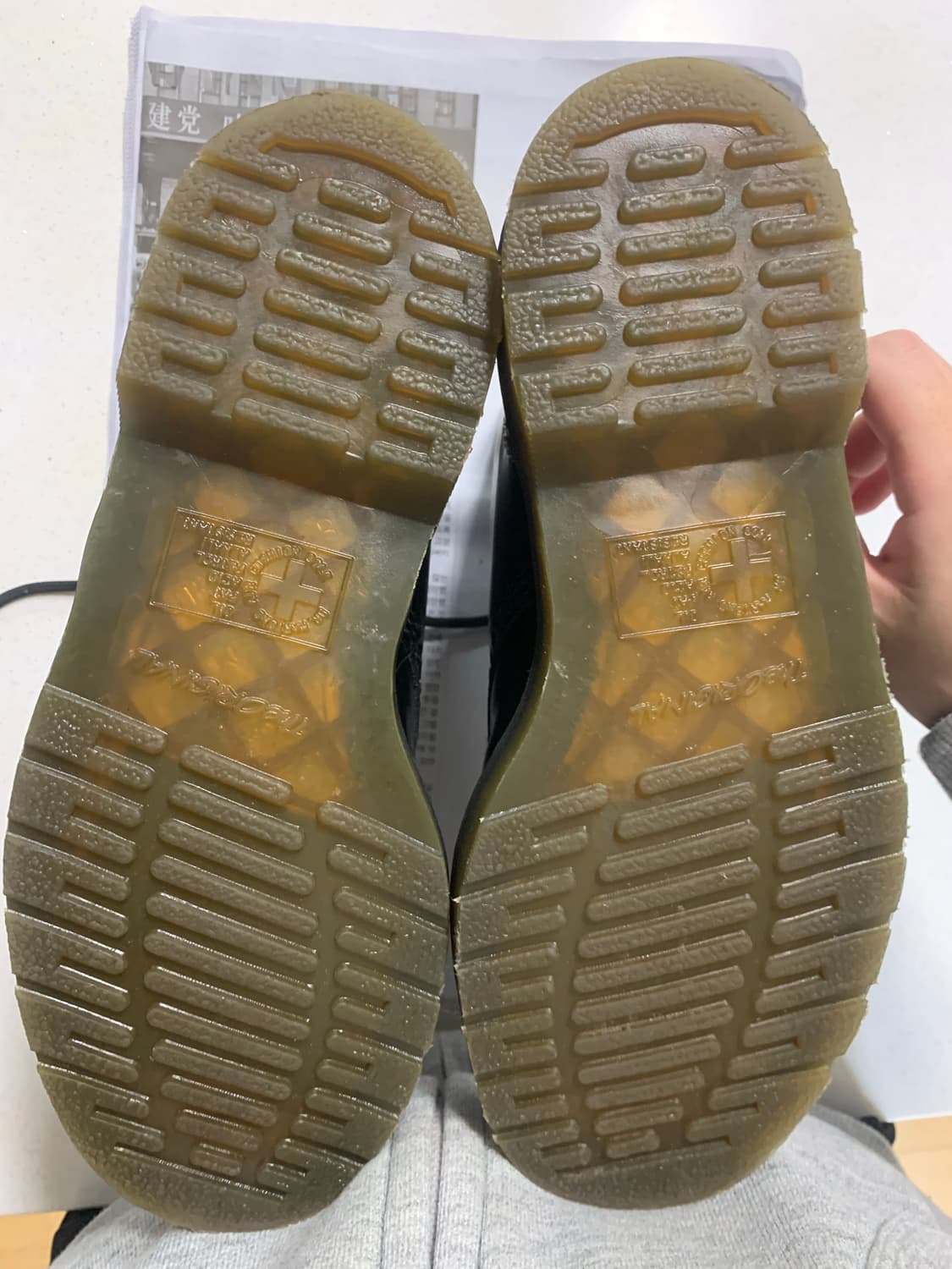 닥터마틴 1460 8홀 레이스 로우 부츠 블랙 상품이미지6