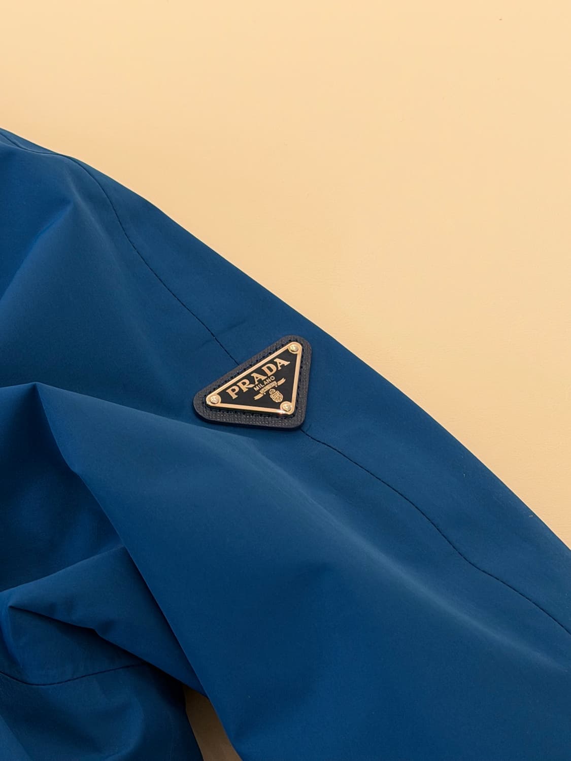 프라다 나일론 봄버 자켓 50사이즈 상품이미지2