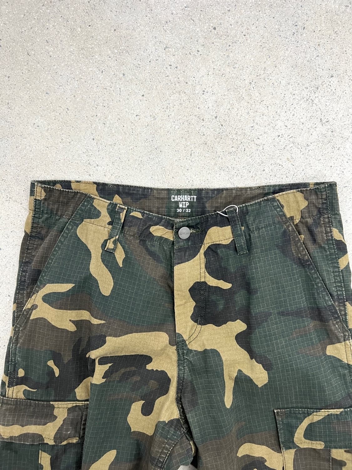 칼하트 WIP 레귤러 카모 팬츠 상품이미지7