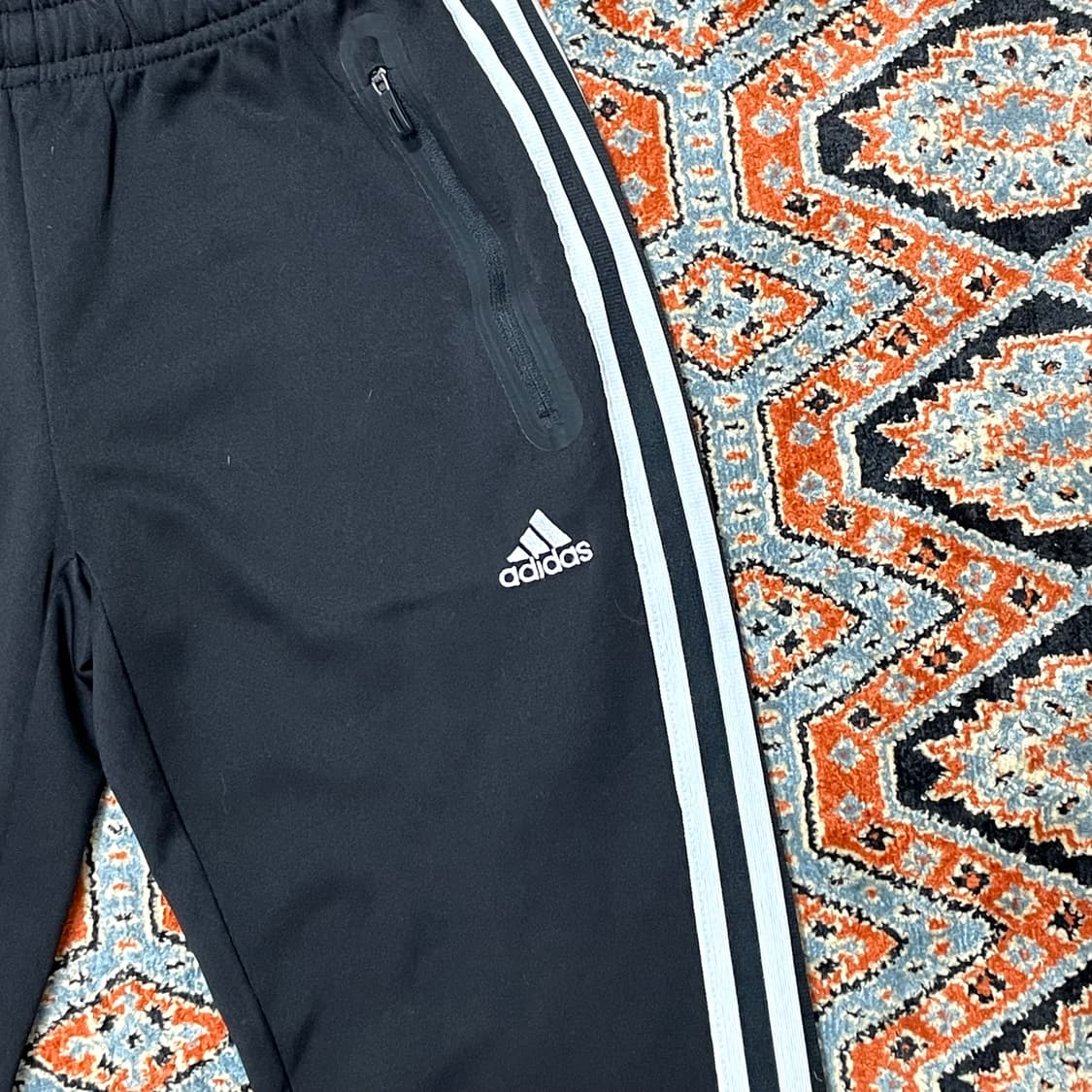 아디다스 adidas 블랙 삼각로고 트랙팬츠 트레이닝 팬츠 여성XS 상품이미지2