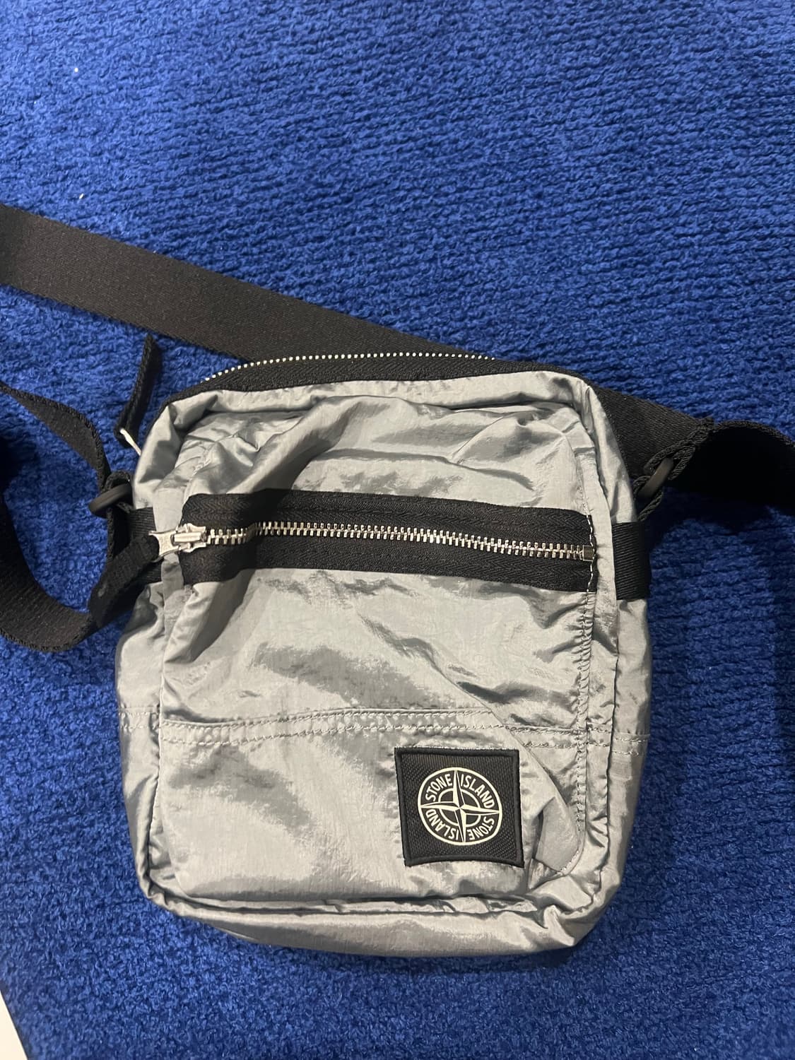 스톤아일랜드 크로스백 상품이미지2