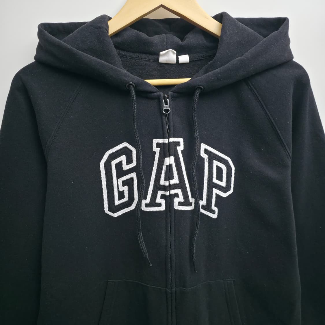 [L] GAP 갭 블랙 후드 집업 상품이미지2