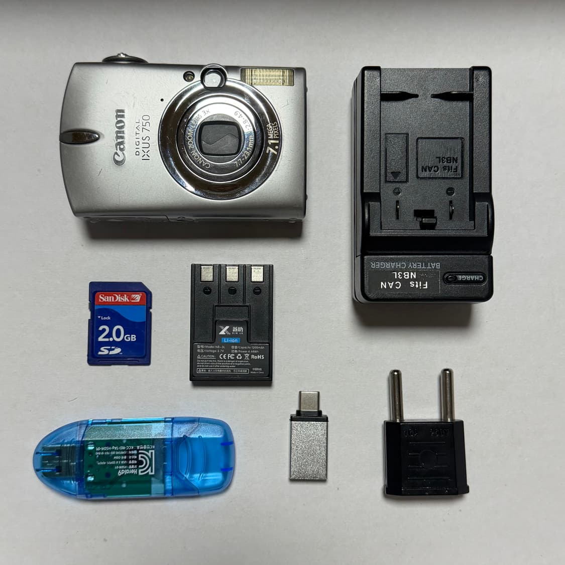 캐논 IXUS 750 아일릿 원희 , 강민경 디카 판매 상품이미지3