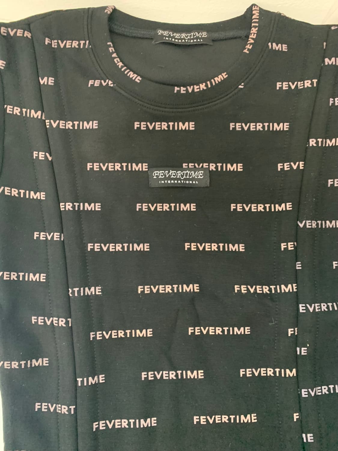 FEVERTIME LETTERING DRESS 상품이미지4