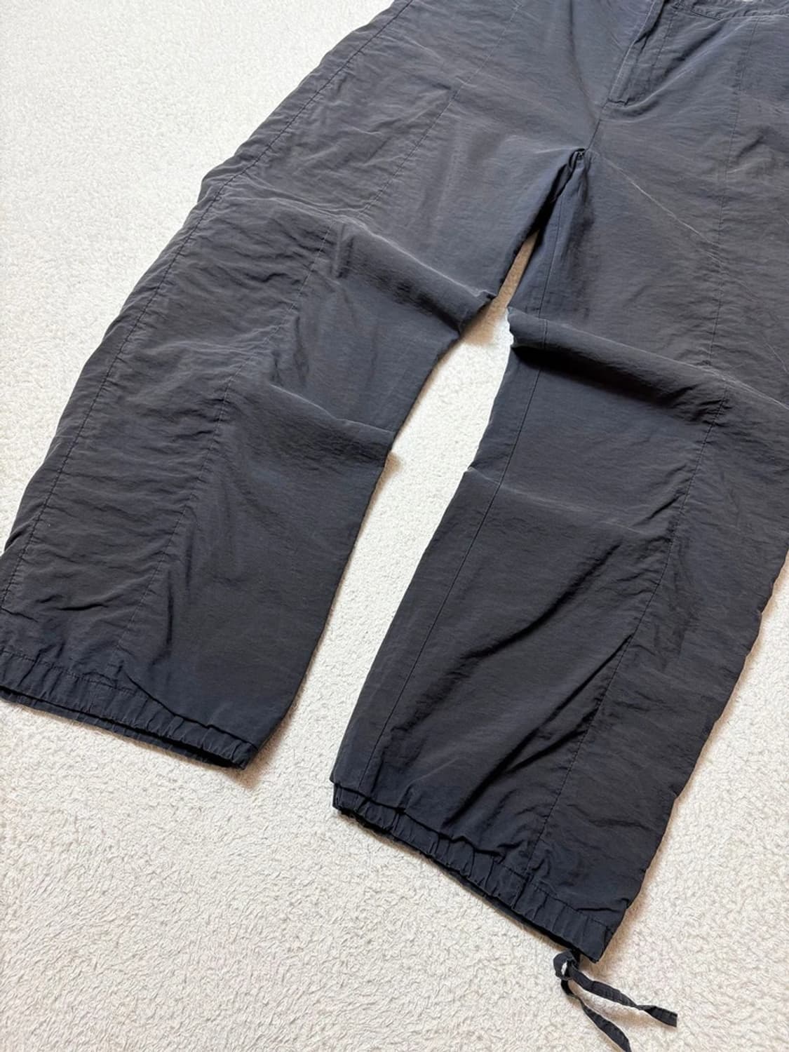 아모멘토 20FW 피그먼트 커브드 팬츠 PN6589 상품이미지4