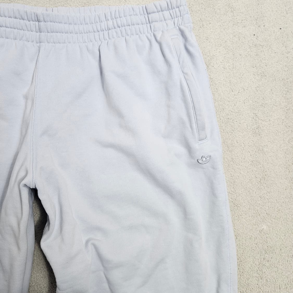 아디다스 프리미엄 스웨트 팬츠 XXL 상품이미지3