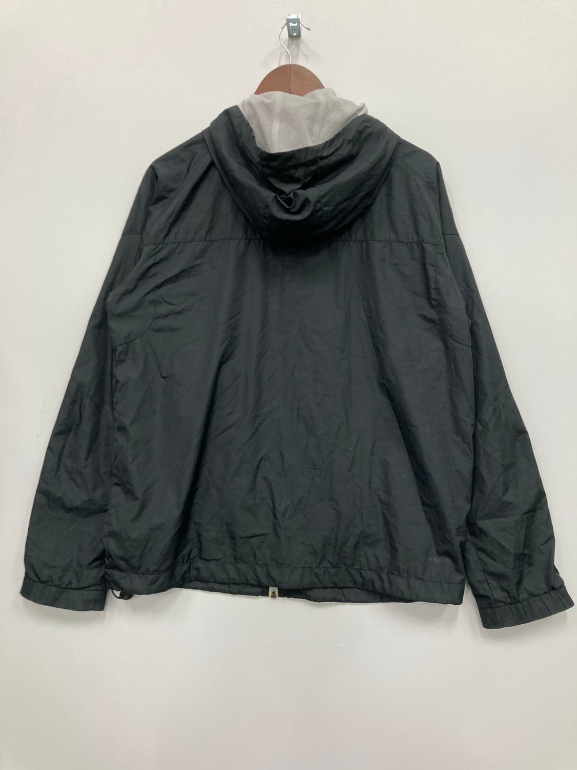 나이키 바람막이 상품이미지2