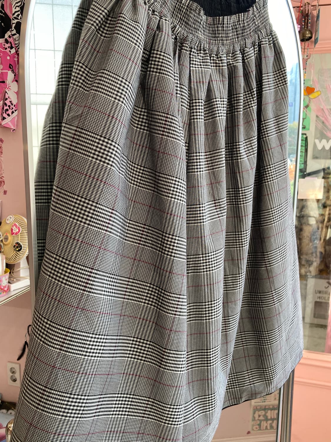 빈티지 체크 / 블랙 리버시블 미디 스커트 상품이미지4