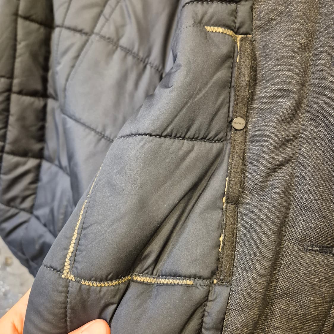 (M)DKNY 차콜 누빔코트 상품이미지9