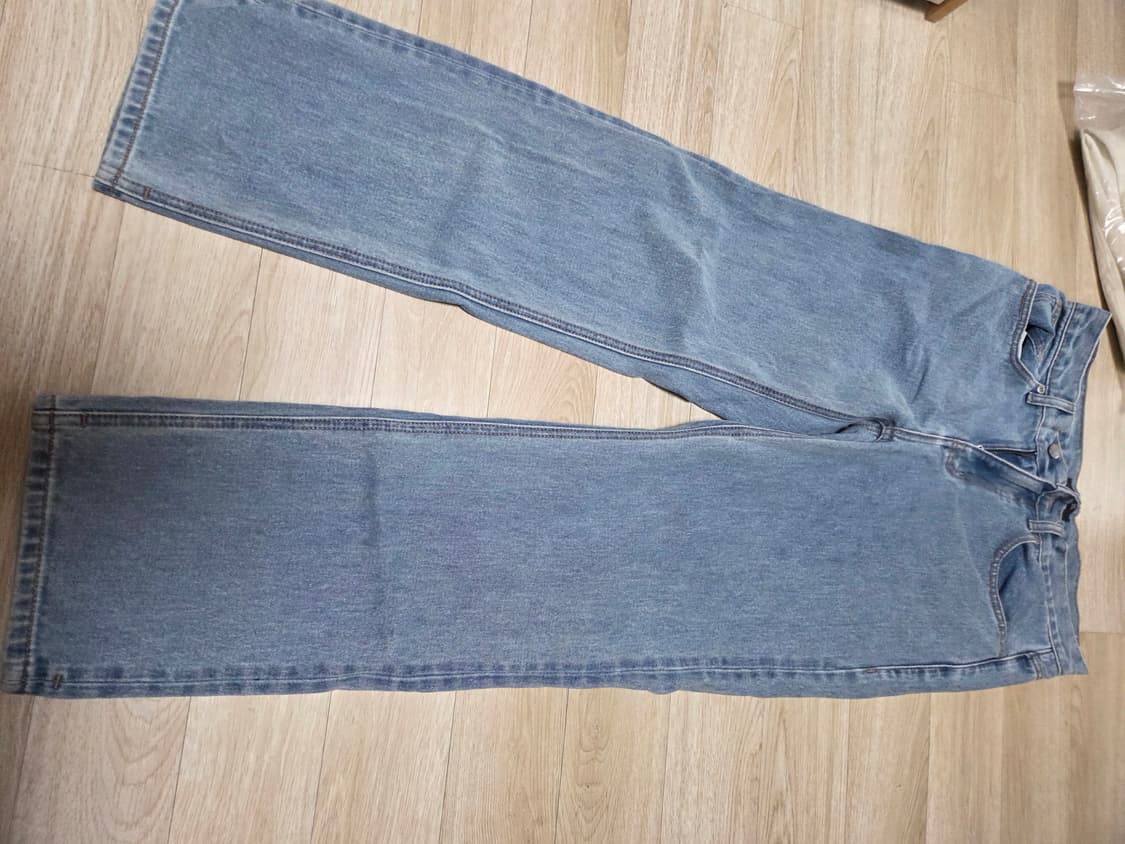 무신사스탠다드 스트레이트 데님 팬츠 [라이트 인디고] 32 상품이미지1