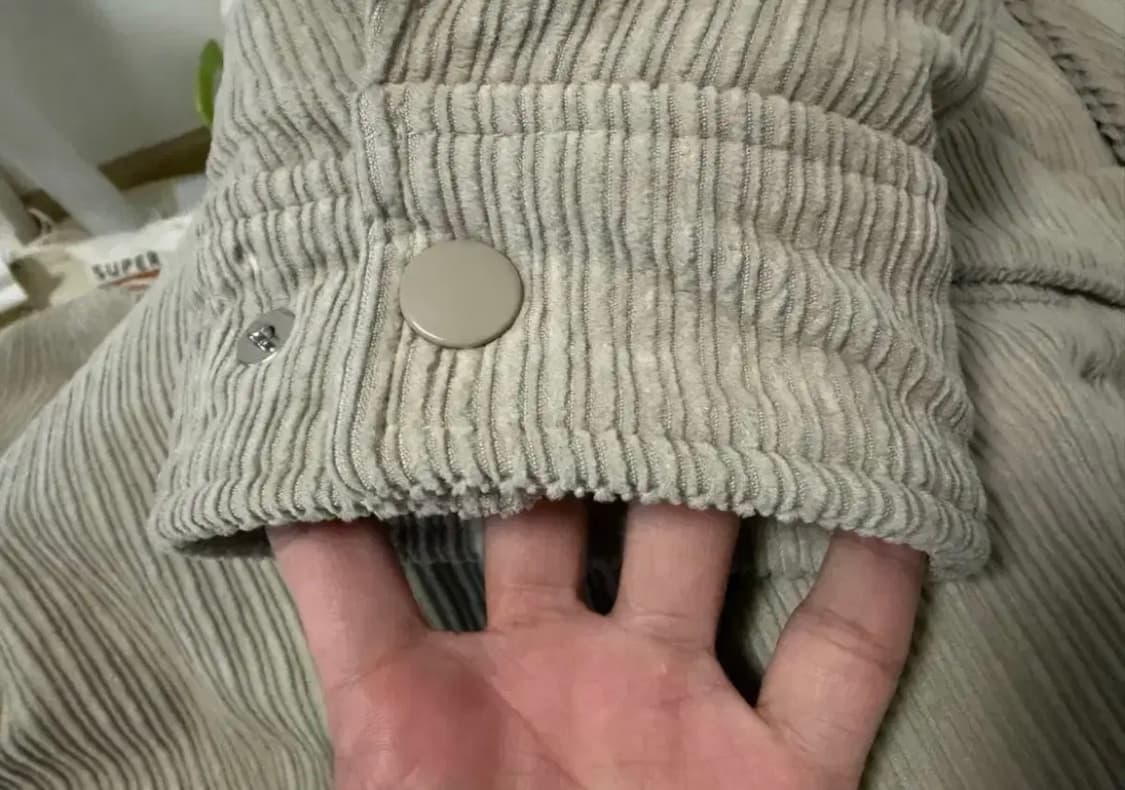 솔리드옴므 코듀로이 패딩 점퍼 50사이즈 아이보리색 상품이미지5