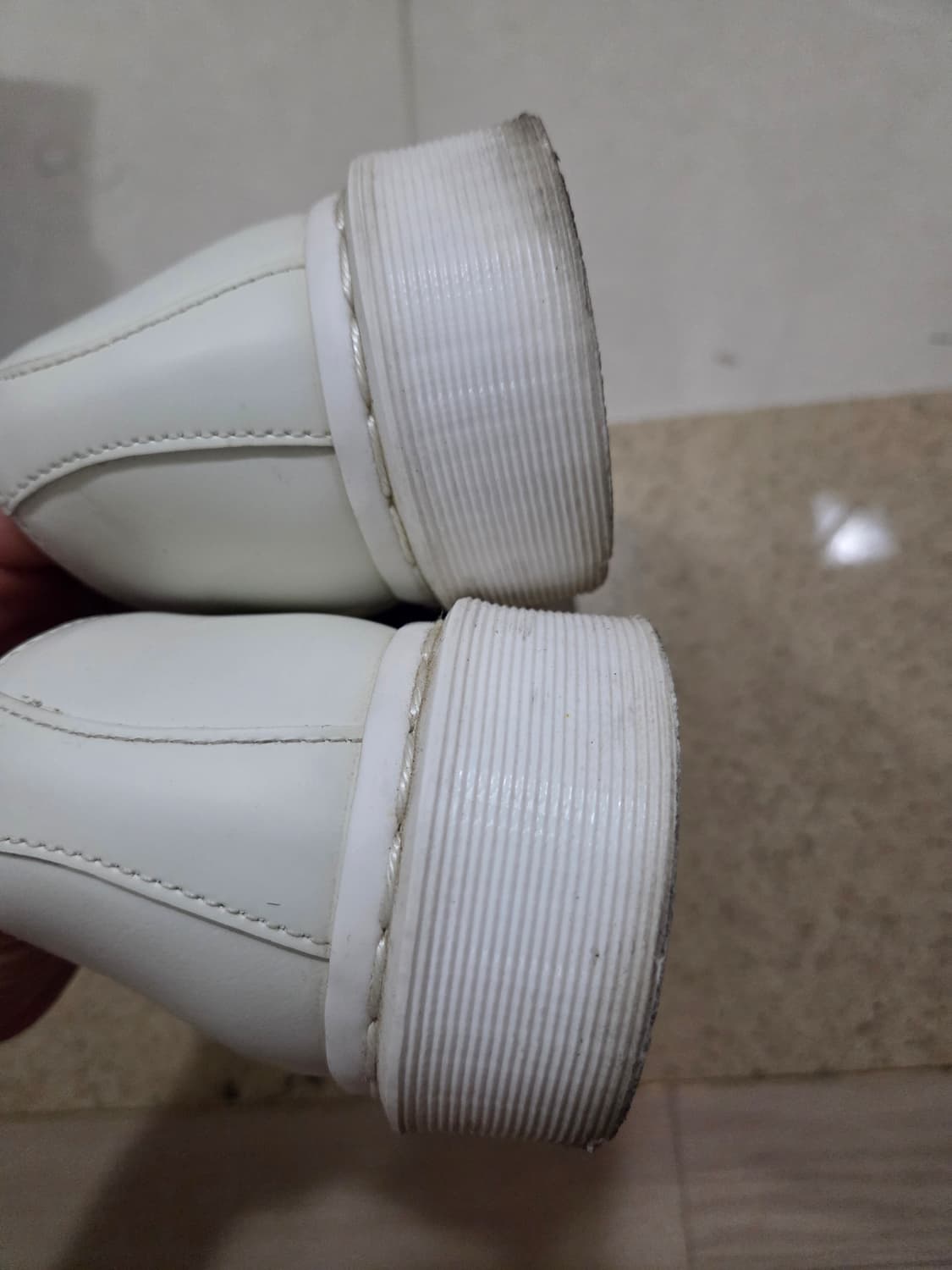 닥마 희귀 1461 화이트 270 EU42 UK8 상품이미지3