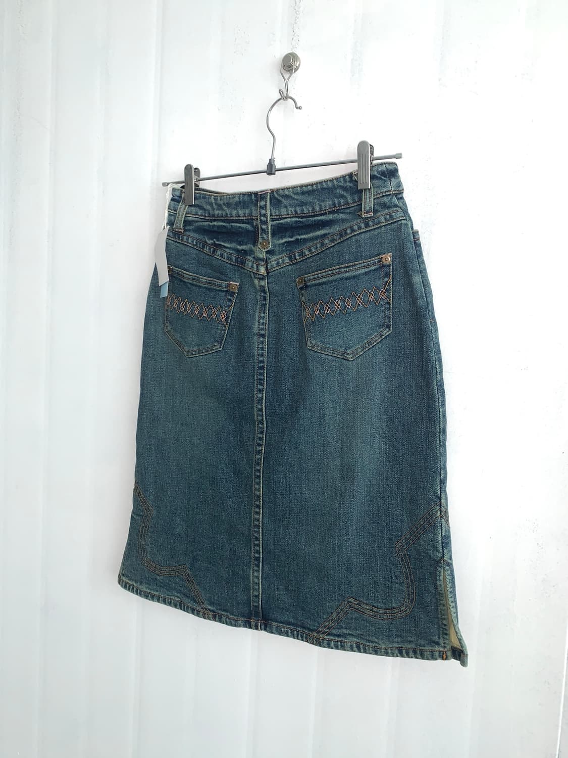 Stitch Detail Denim Midi Skirt(새상품) 상품이미지6