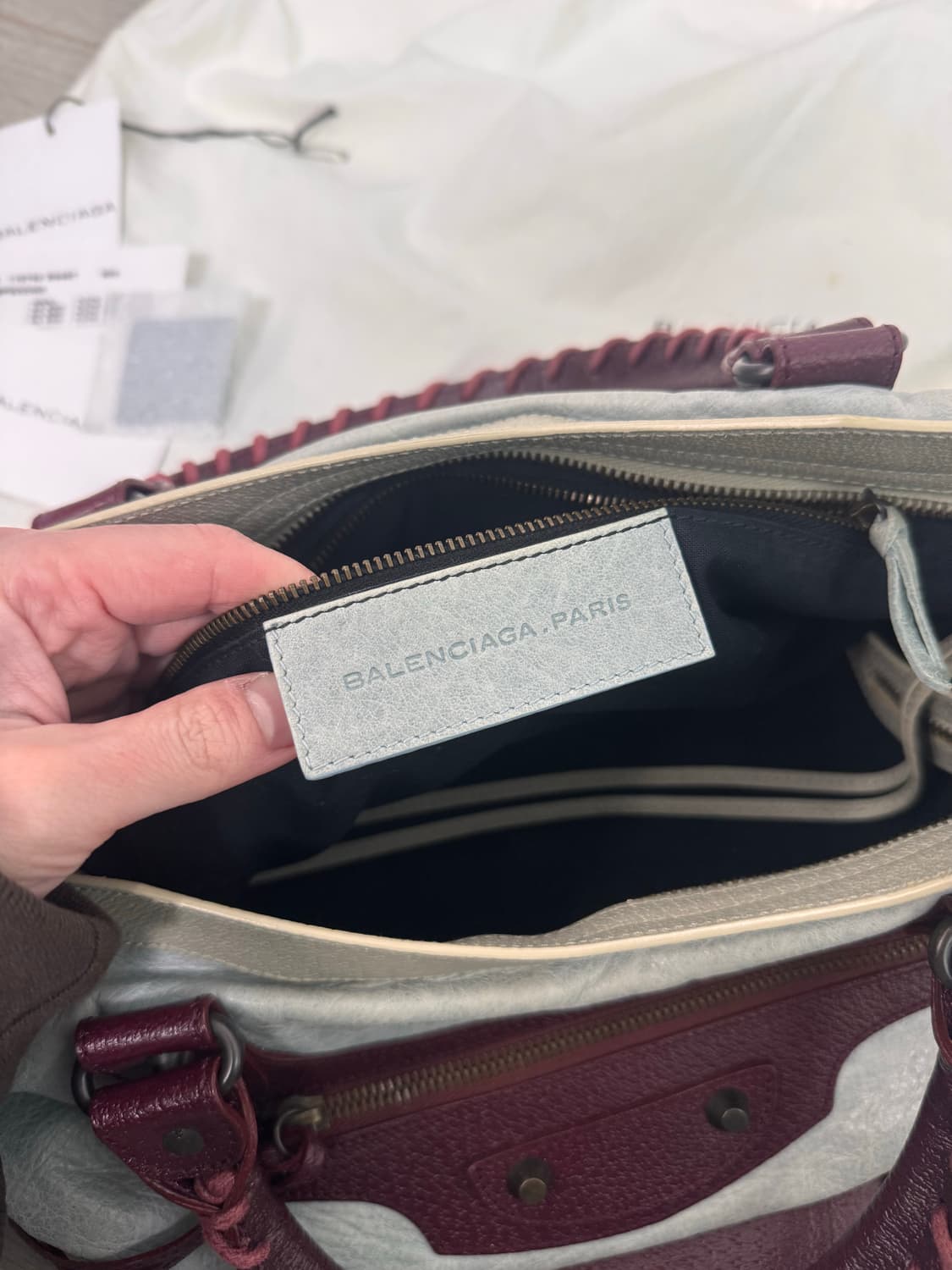 한정판 정품 발렌시아가 모터 시티백 미듐 상품이미지9