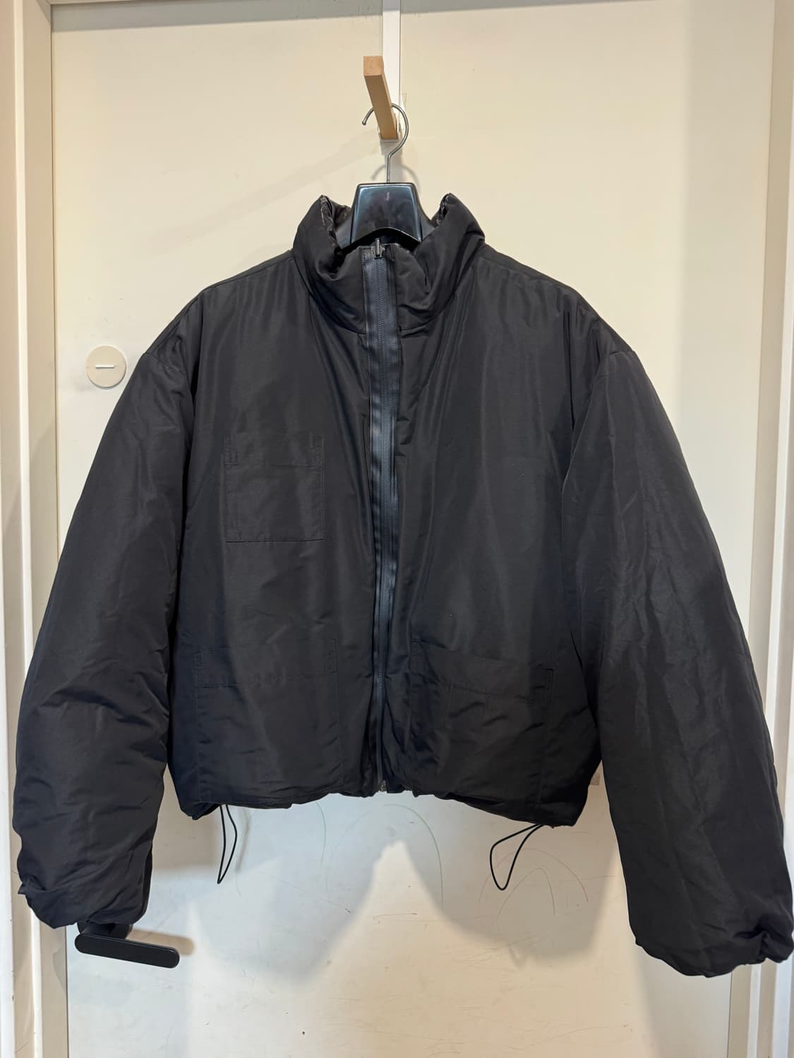 아모멘토 비건레더 리버시블 다운 푸퍼  상품이미지5