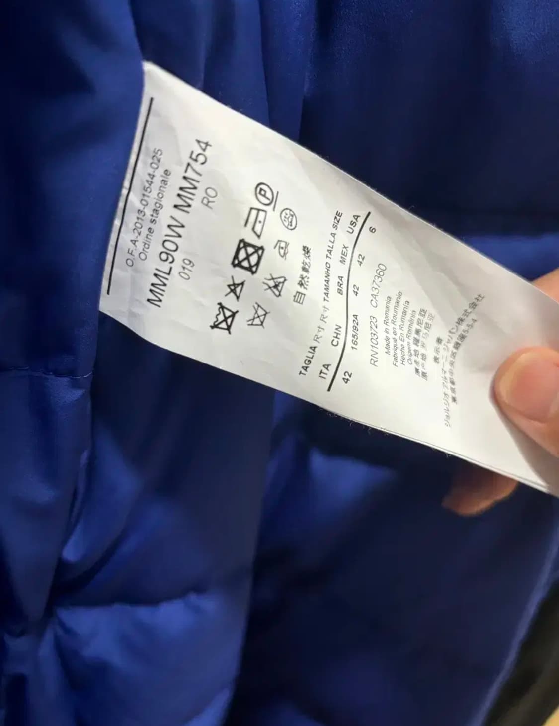 (42)armani collezioni padded coat 상품이미지6