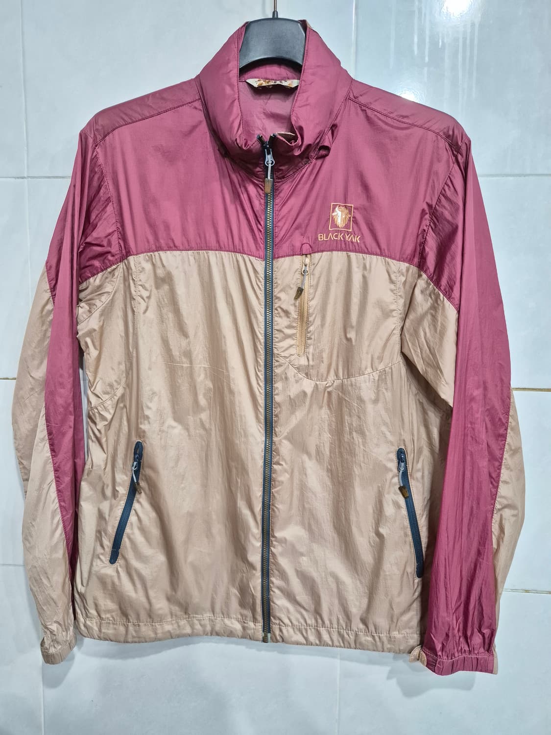 블랙야크 바람막이 점퍼 상품이미지1