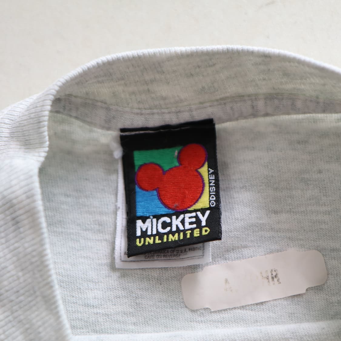 90s 디즈니 미키언리미티드 싱글스티치 티셔츠(XL) 상품이미지3